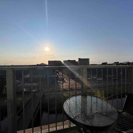Lincoln View Sleeps 4 Balcony Self Check-In Apartman Kültér fotó