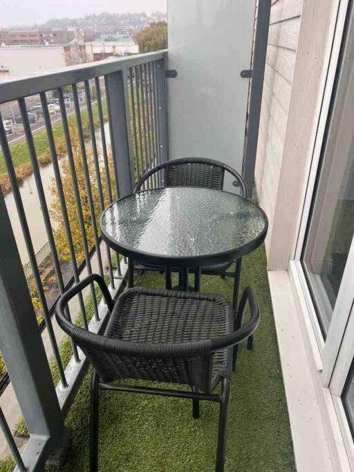 Lincoln View Sleeps 4 Balcony Self Check-In Apartman Kültér fotó